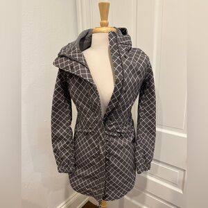 NWT Ivivva by Lululemon Ready for Rain Jacket - SZ 12